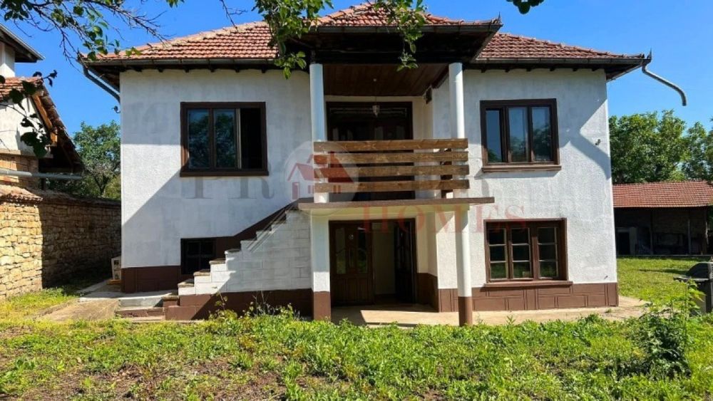 Продава се Къща в с. Полски Сеновец, Област Велико Търново - 90 кв.м за 249 €/кв.м - Снимка #1