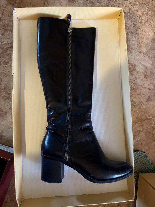 Продам сапоги и полусапоги.