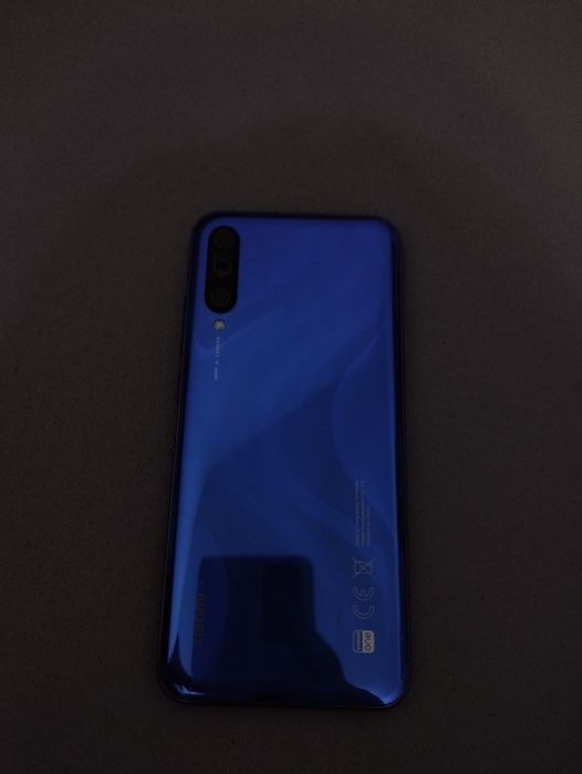 Xiaomi Mi A3 64Гб Голубой