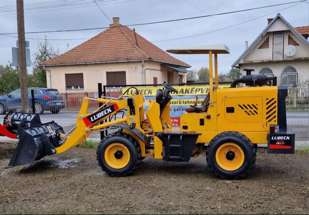 Incarcator Frontal ~Vola 4x4~Lubeck Fr 111~Nou~ 1.1 tone