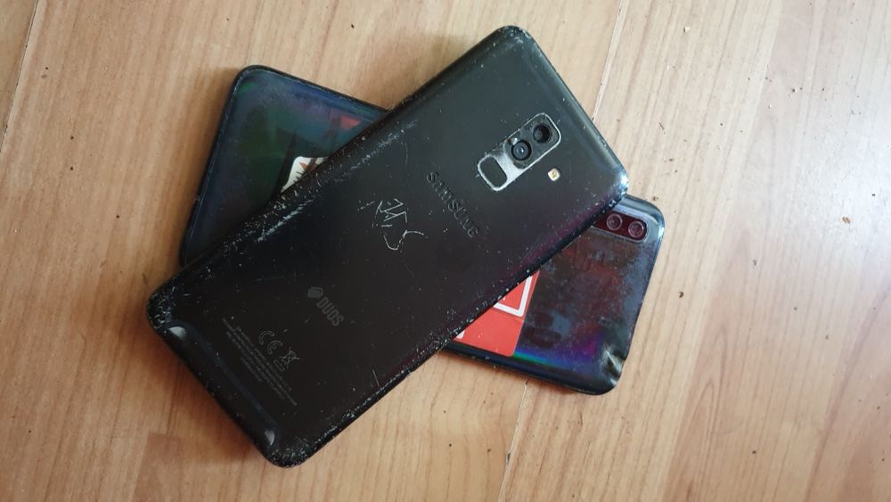 Samsung A70+Samsung A6 defecte (pentru piese)