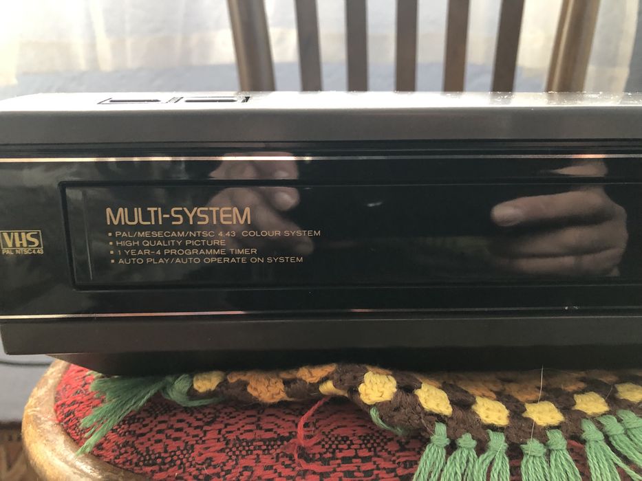 Видео рекордер Hitachi VT-M619 EM vhs