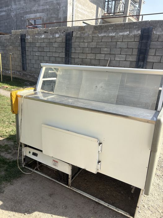 Морозильник бу хороший работает