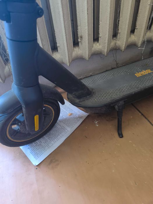 электро самокат Ninebot