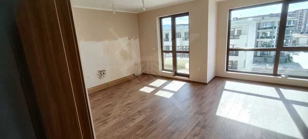 Продава се Двустаен апартамент в Пловдив, Христо Смирненски - 75 кв.м за 1667 €/кв.м - Снимка #1