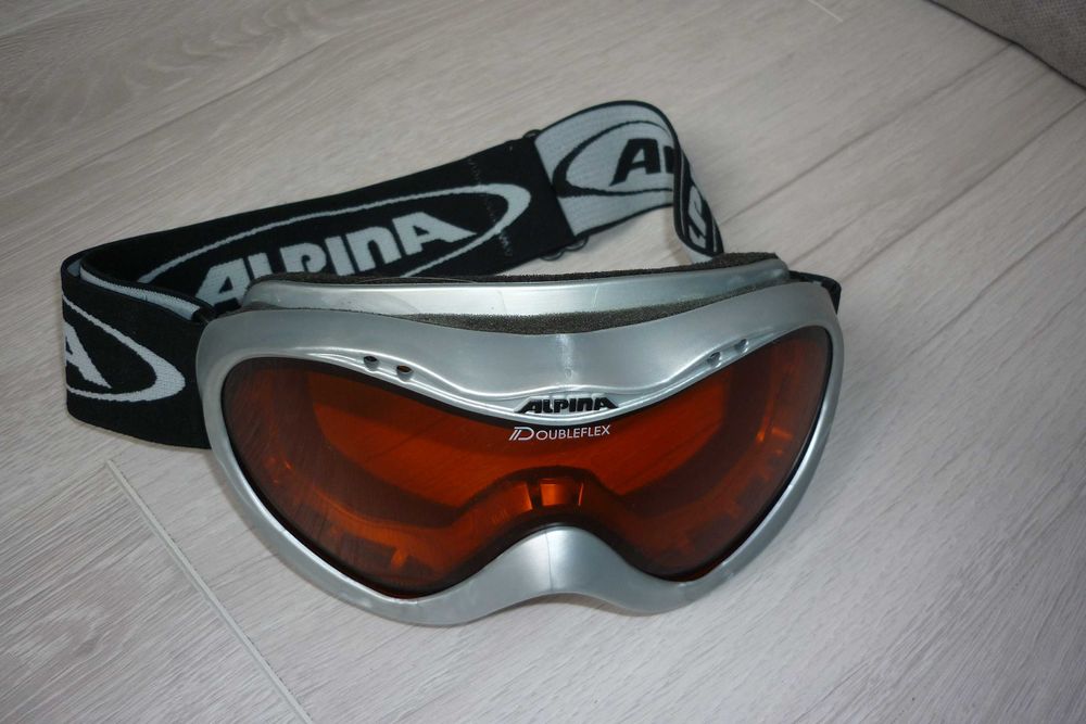 Маркови ски очила "ALPINA"