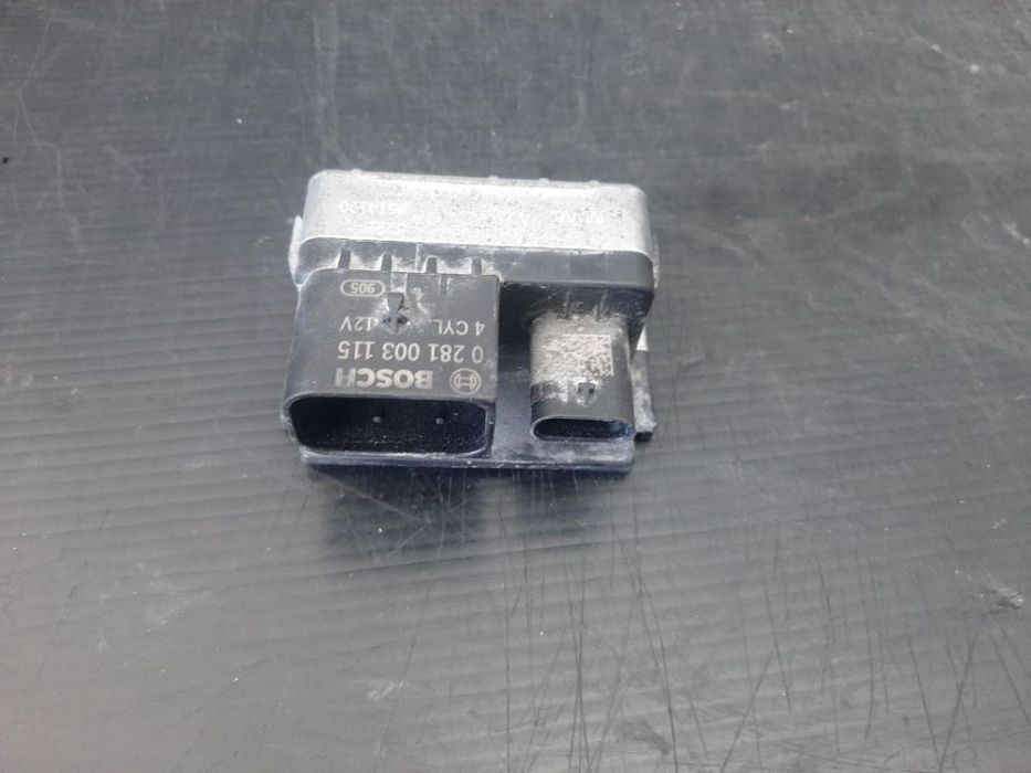 releu bujii 2.0 d b47d20a  bmw serie 3 f30 f31  bmw seria  5 f11 0281003115