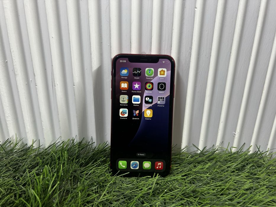 Телефон Iphone XR 64 gb