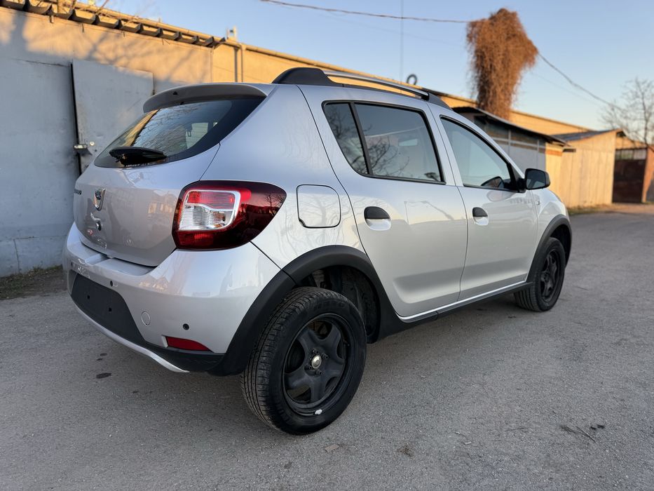 Dacia Sandero Stepway * An 2013 * Motor 0.9 TCE * Euro 5 *Navigatie