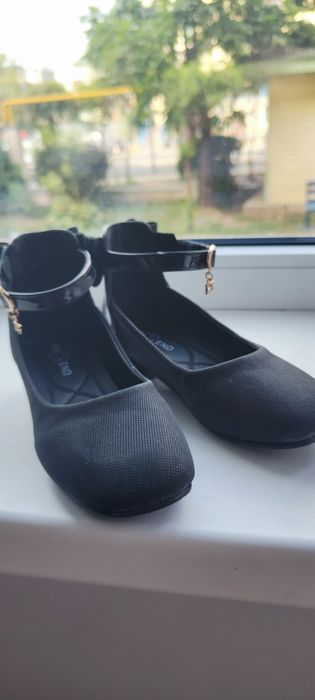 Туфли на девочку