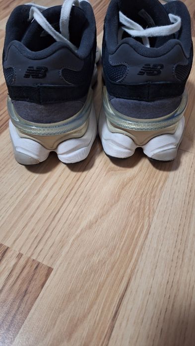 Adidași New Balance 9060