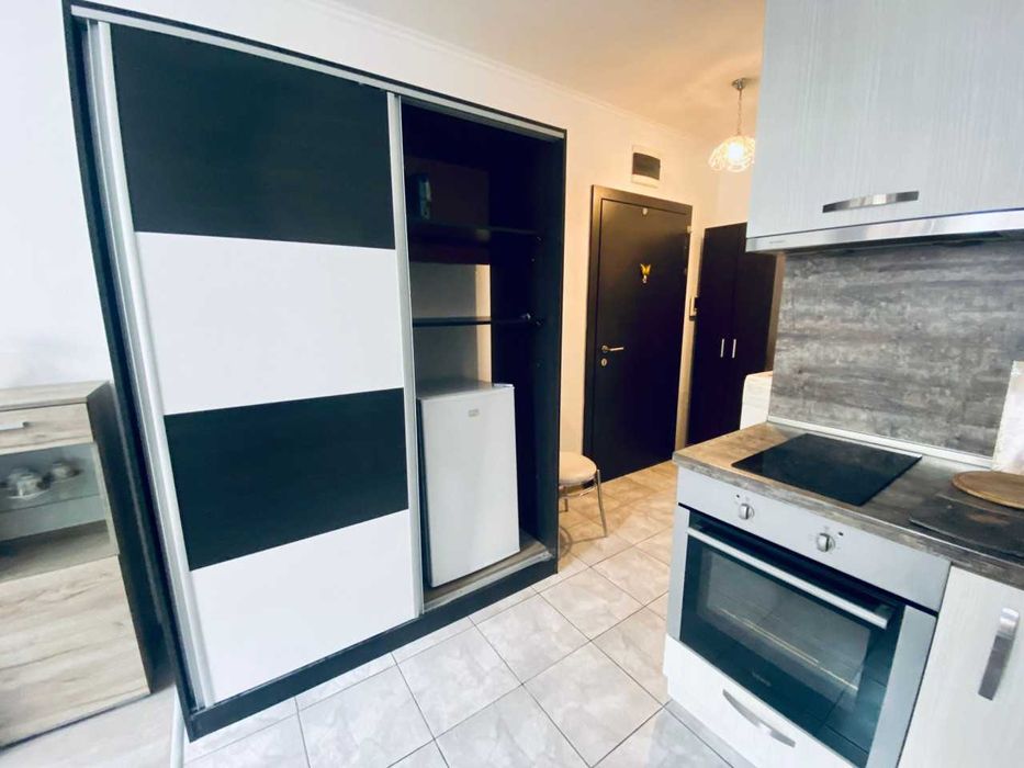 Дава се под наем Едностаен апартамент в Пловдив, Южен - 35 кв.м за 240 € - Снимка #3