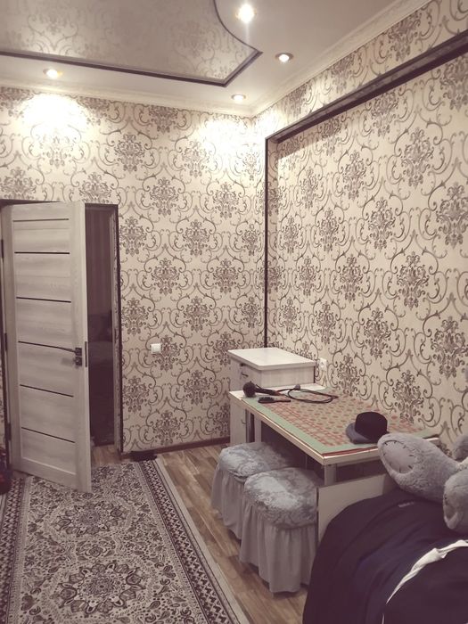 Узок муддатли ижарага 1та хона 2та студент или иши бор кизларга кварти