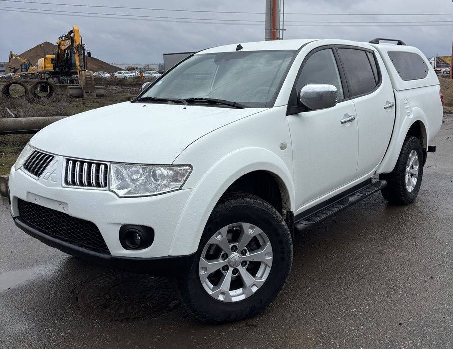 Mitsubishi L200 2015 Euro 5 2.5 Diesel 178 CP 4X4 SuperSelect Raptor