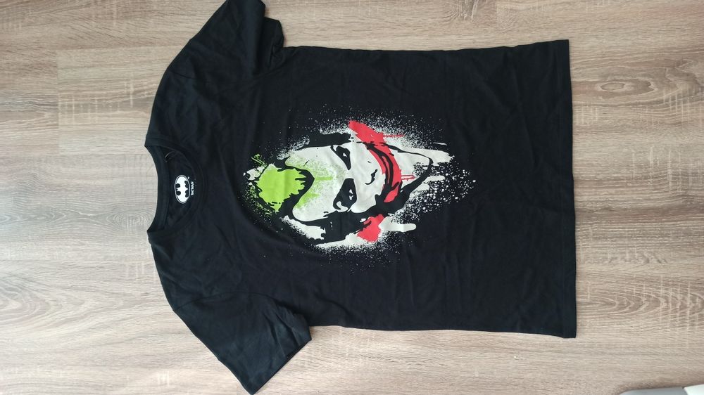 Тениска на DC Comics