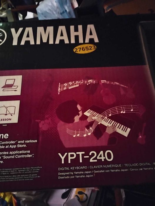 Синтезатор Yamaha YPT-240