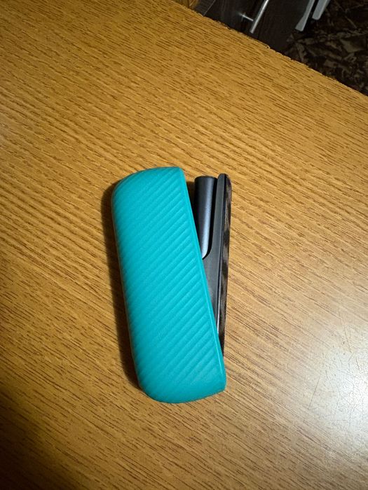 Iqos ILUMA-Tigara electronică