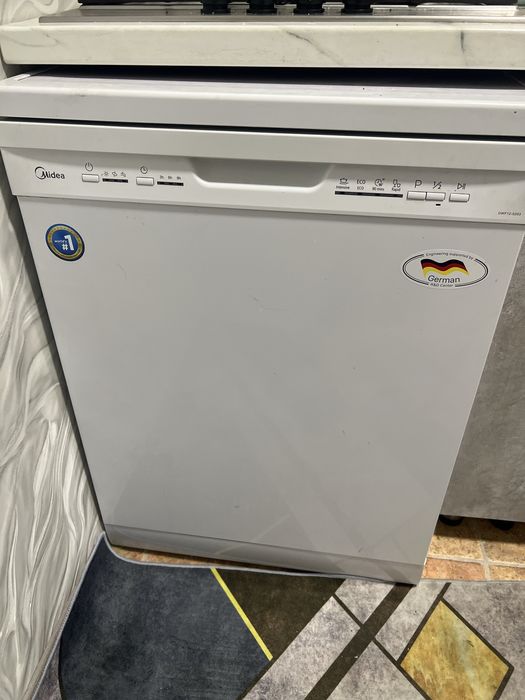 Срочно продам посудамоющие машинку