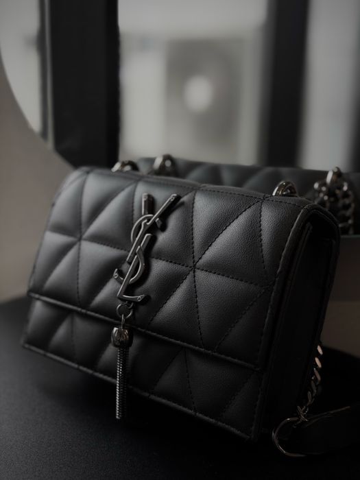 Чанта Yves Saint Laurent