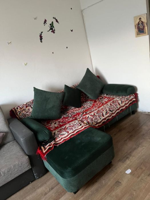 Inchiriez camera camin