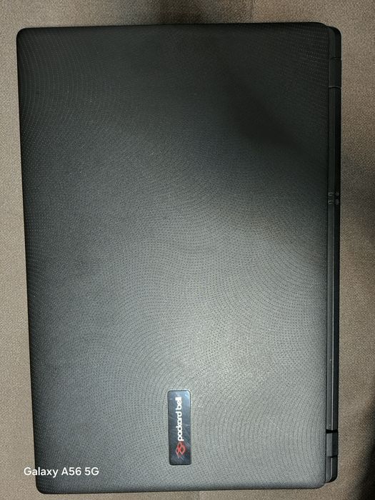 Лаптоп Packard bell
