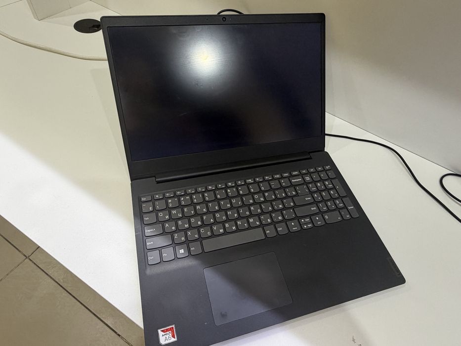 продается ноутбук