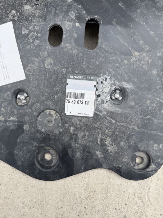 Scut motor dacia logan 3