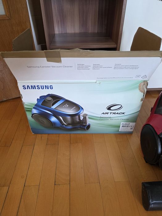 Samsung Aspirator în stare perfectă de funcționare.