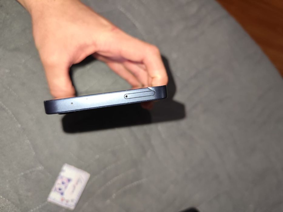 Samsung a35 5g. С Коробкой