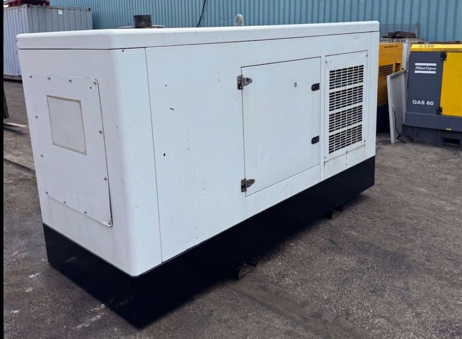 Închiriez Generatoare Trifazice,380V,Profesionale,Firme-Șantiere-Transport-Factura