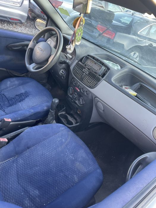 fiat punto фиат пунто 1.9 на части