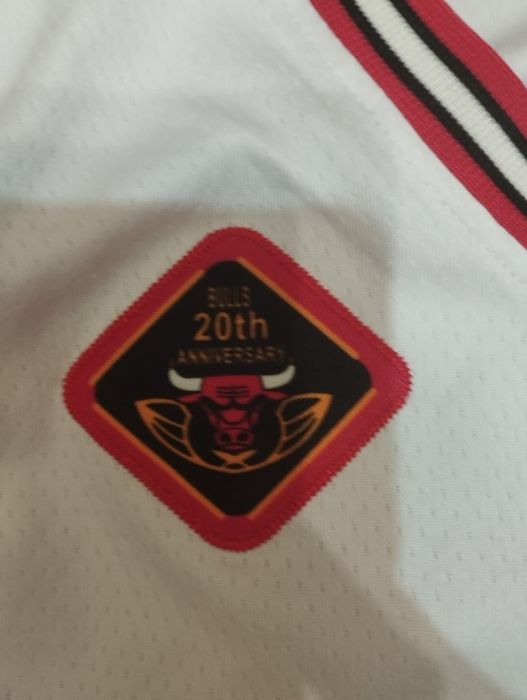 Баскетболен потник Michael Jordan Chicago bulls 97/98 с брандиран подпис