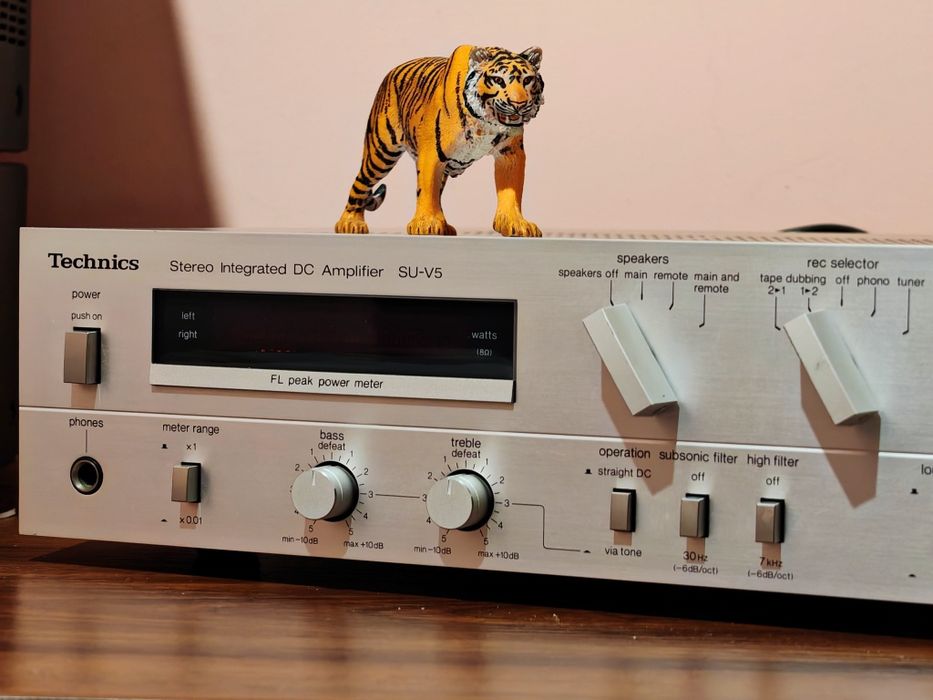 Amplif. Technics SU-V5. Calitate din vremuri de aur. Ca nou. Preț fix