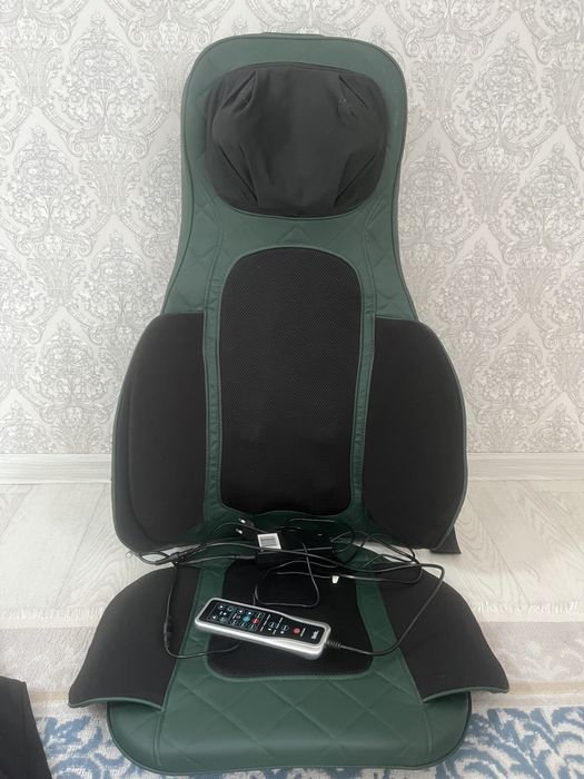 Массажер (массажный кресло)