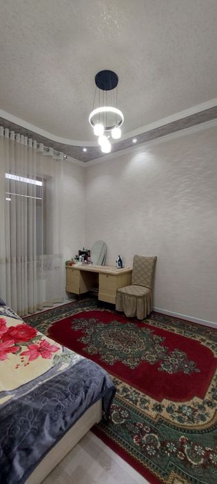 Янгихает р-н, ул. Шокирарык, махалля "Хумо" (Сергели).