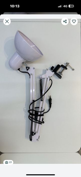 Настольная лампа