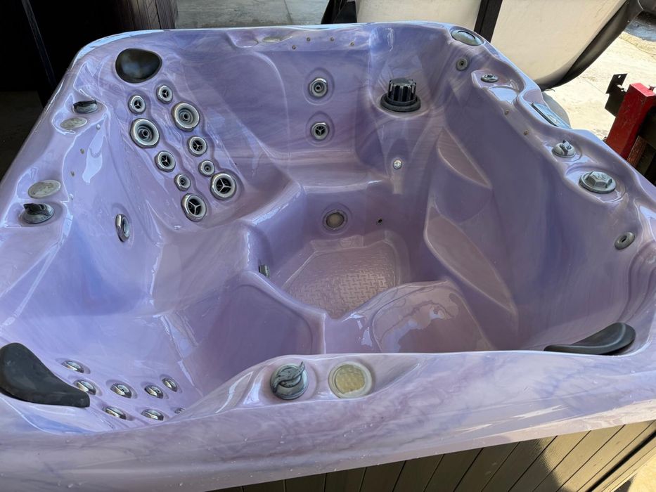 Градински джакузита внос