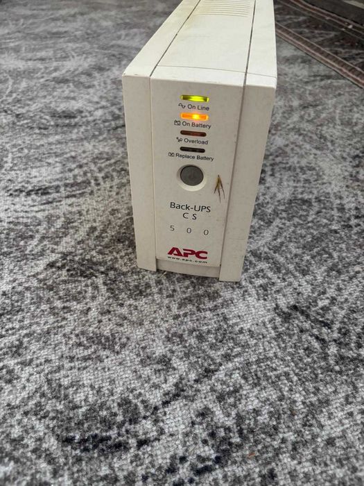 UPS APC Back UPS CS 650