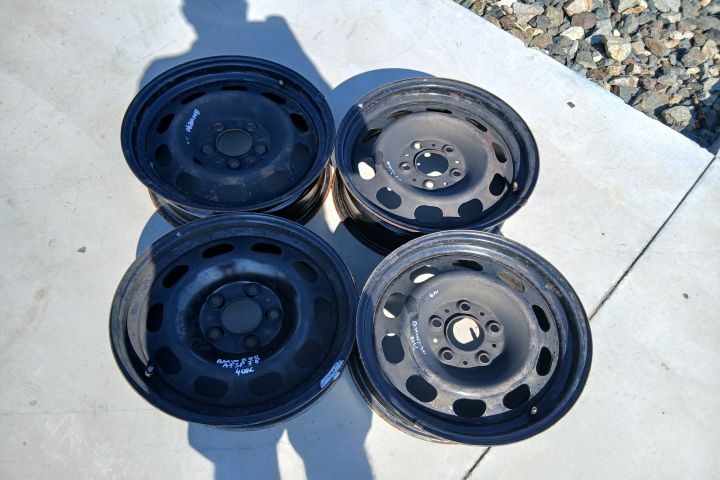 Jante tabla 16 - set 7JX16H2 16580101 6786355 7JX16H2 16580101 678635