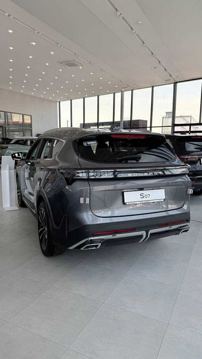 SOUEAST S07  - 3 рядный, 7 местный кроссовер