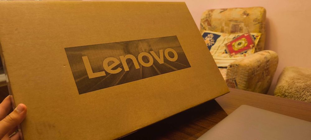 лаптоп Lenovo IdeaPad 3 15" Ultraslim Gen 7