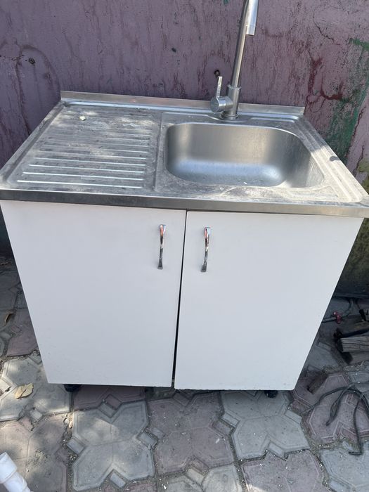 Раковина со смисительем