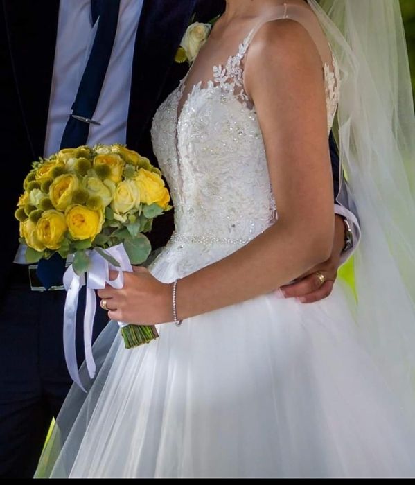 Vând rochie mireasă