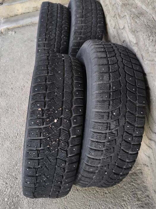 Шины зимние 195/65/R15