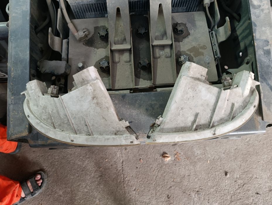 Противотуманки nissan cefiro a33