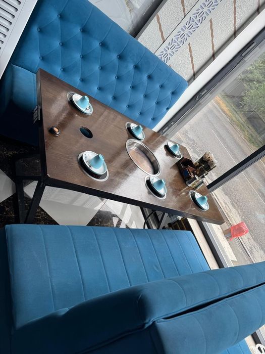 Продажа Диваны и столы для Хого