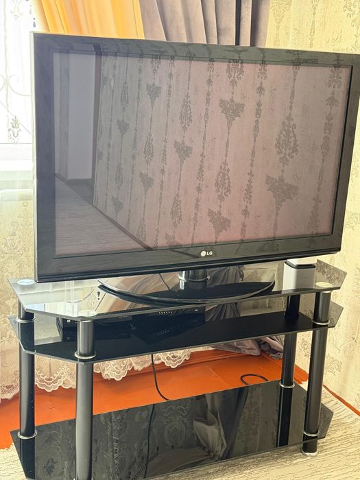 Телефизор с тумбой