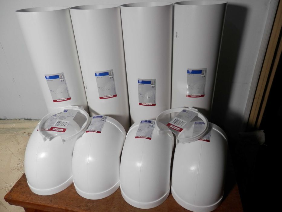 Tubulatură din plastic albă pentru hotă