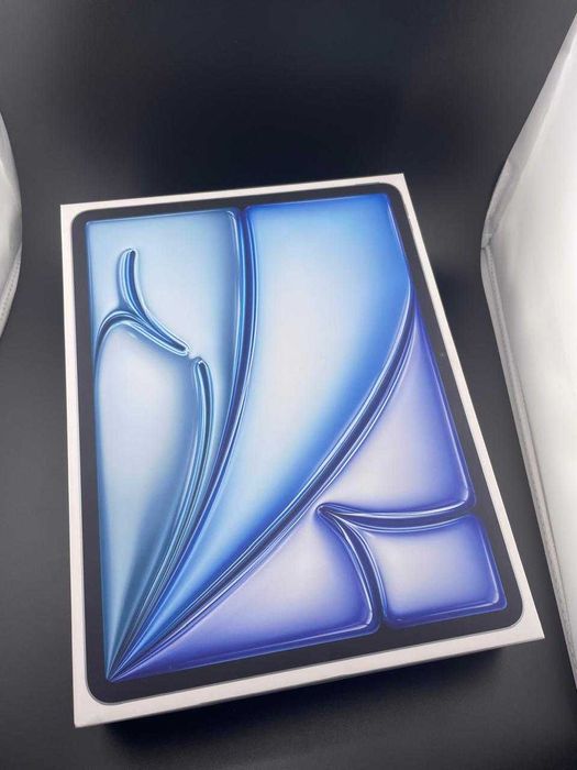 Планшет Ipad Air 13inch 128Gb