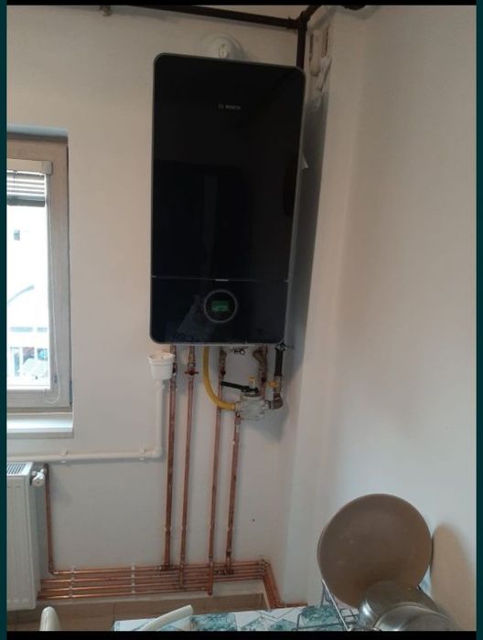 Realizam instalatii termice/sanitare.